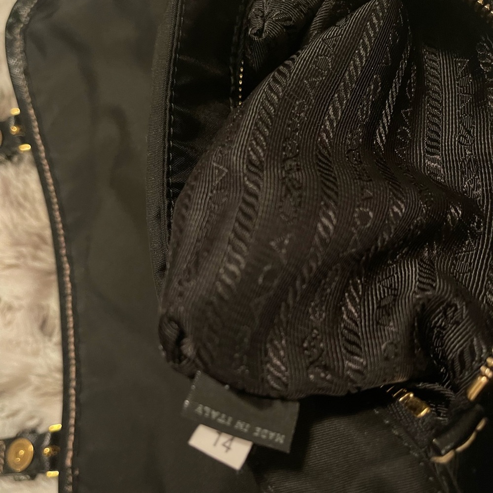✨PRADA Flap-bag Nylon/ Leather Strap Crossbody - Picture 5 of 10